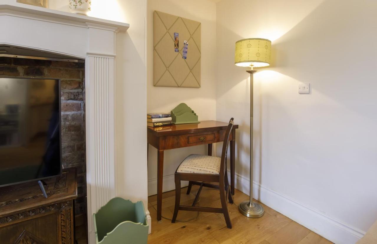 The Garden Square - Unique Luxury Apartment In Historic Garden Square - Ideal For 2 People 约克 外观 照片